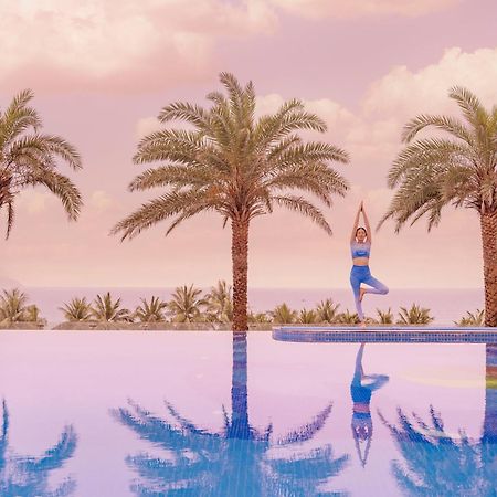 Dlg Hotel Danang Экстерьер фото The Cove Rotana Resort