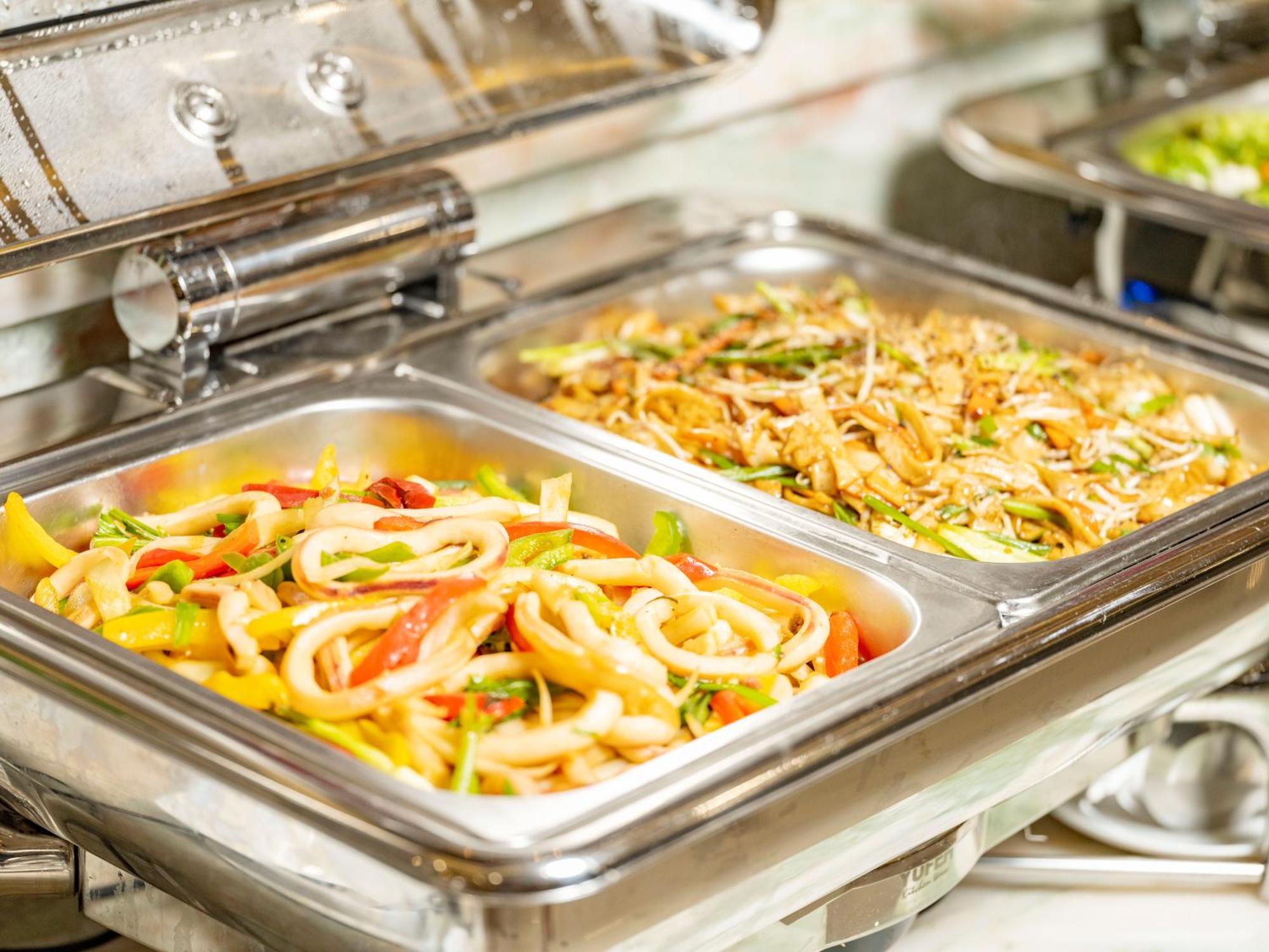 Dlg Hotel Danang Экстерьер фото Chafing dishes